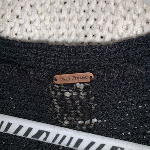 Free People Sweaters - Free People oversized black Sweater Free People Sweaters - Free People oversized black Sweater